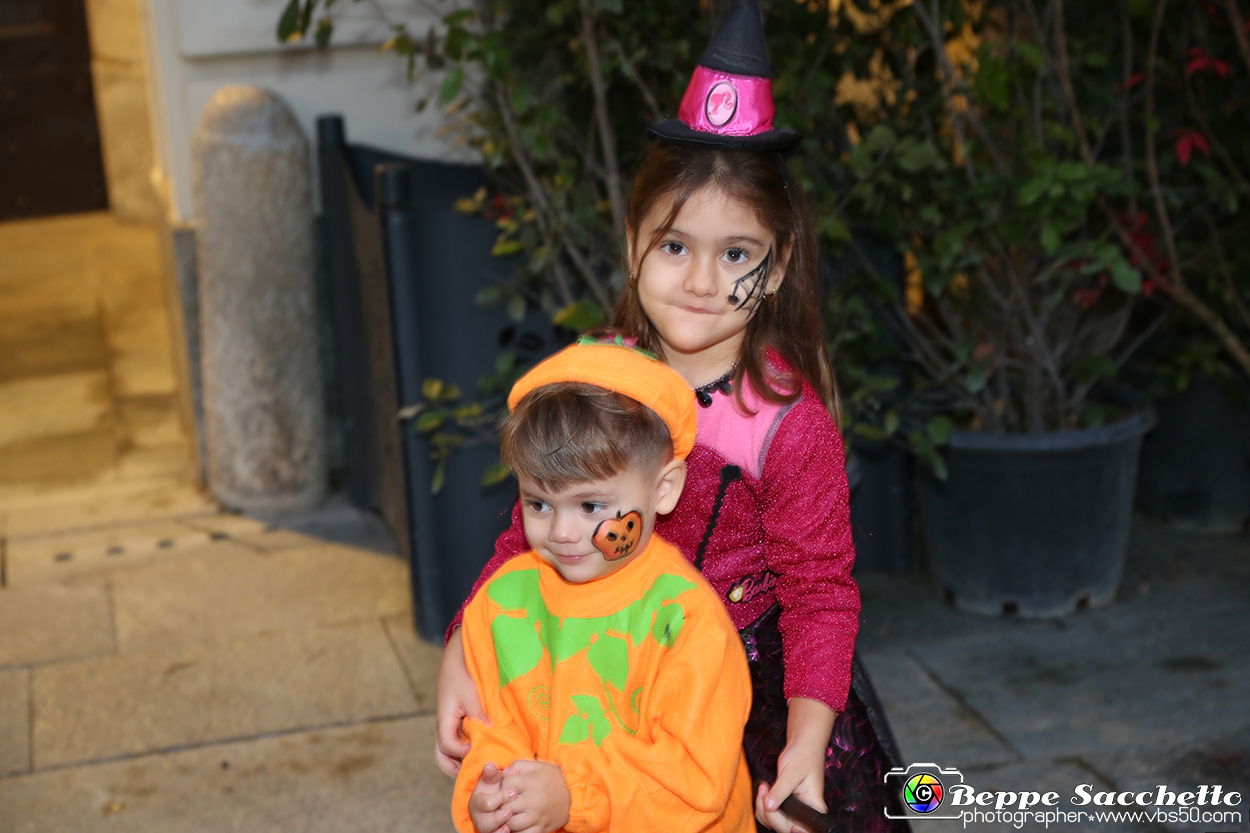 VBS_3740 - Halloween in Piazza 2024.jpg